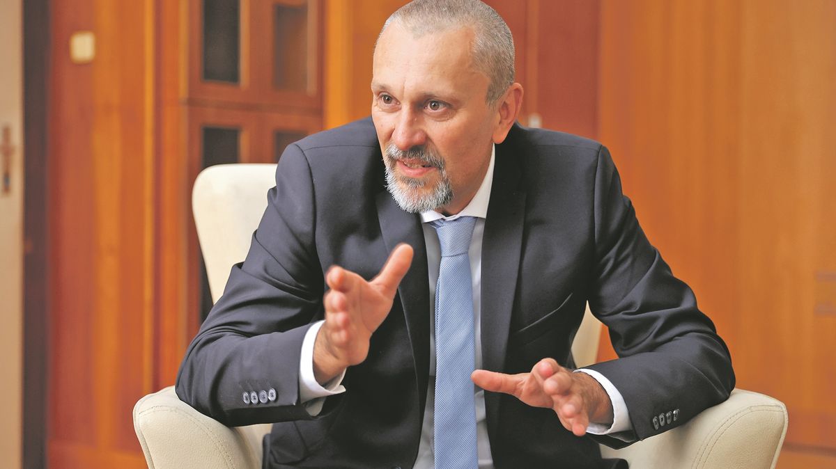 Ministr pro legislativu Šalomoun: V přijímání směrnic EU jsme rok pozadu, hrozí pokuty